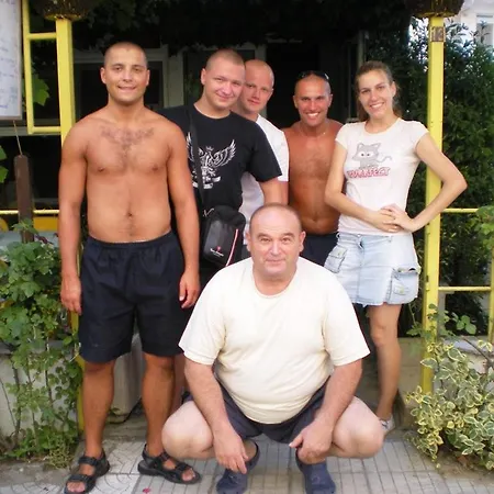 Family Astra Primorszko