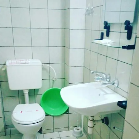 Family Astra Szálloda